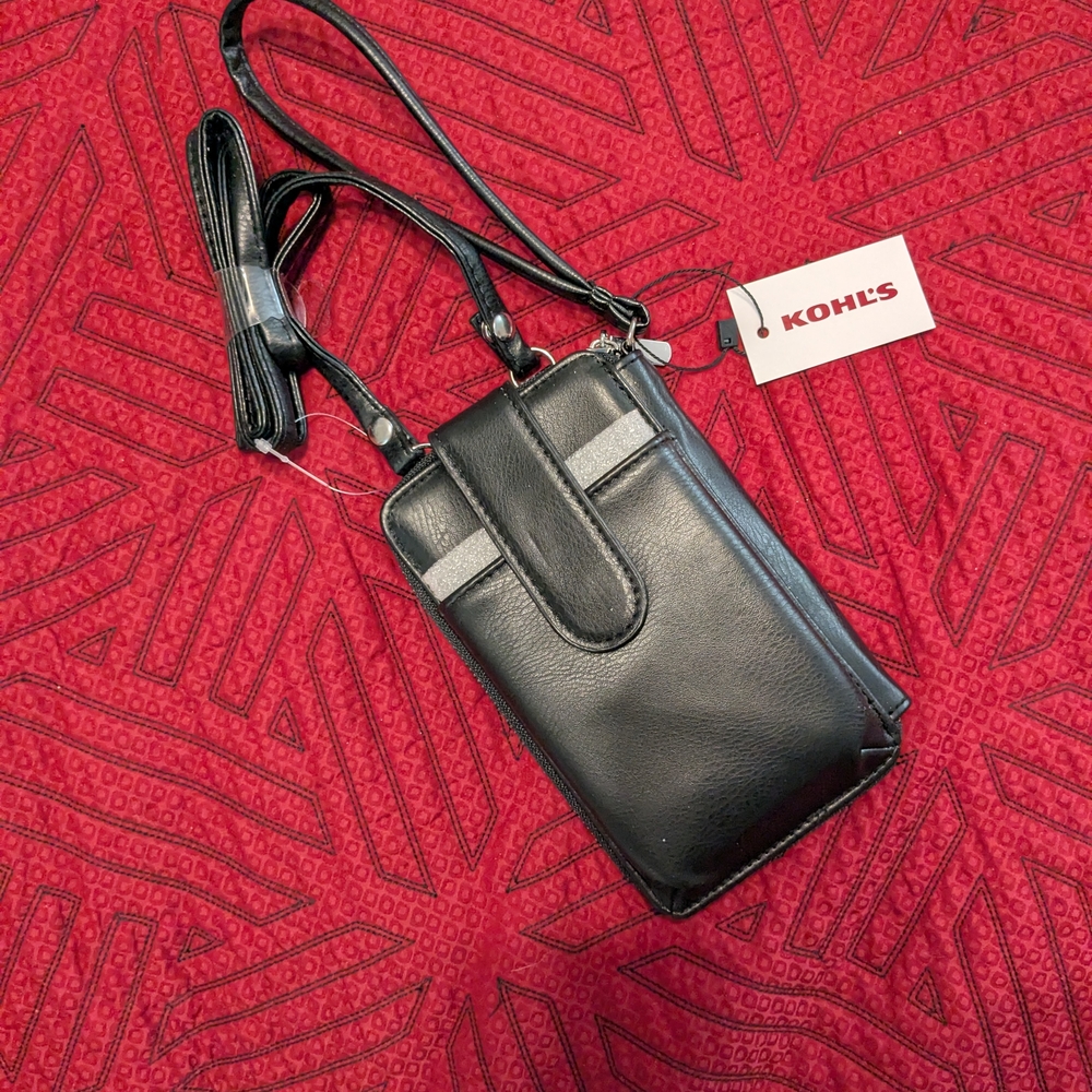 NWT! Kohl's Black RFID-Blocking Crossbody Bag